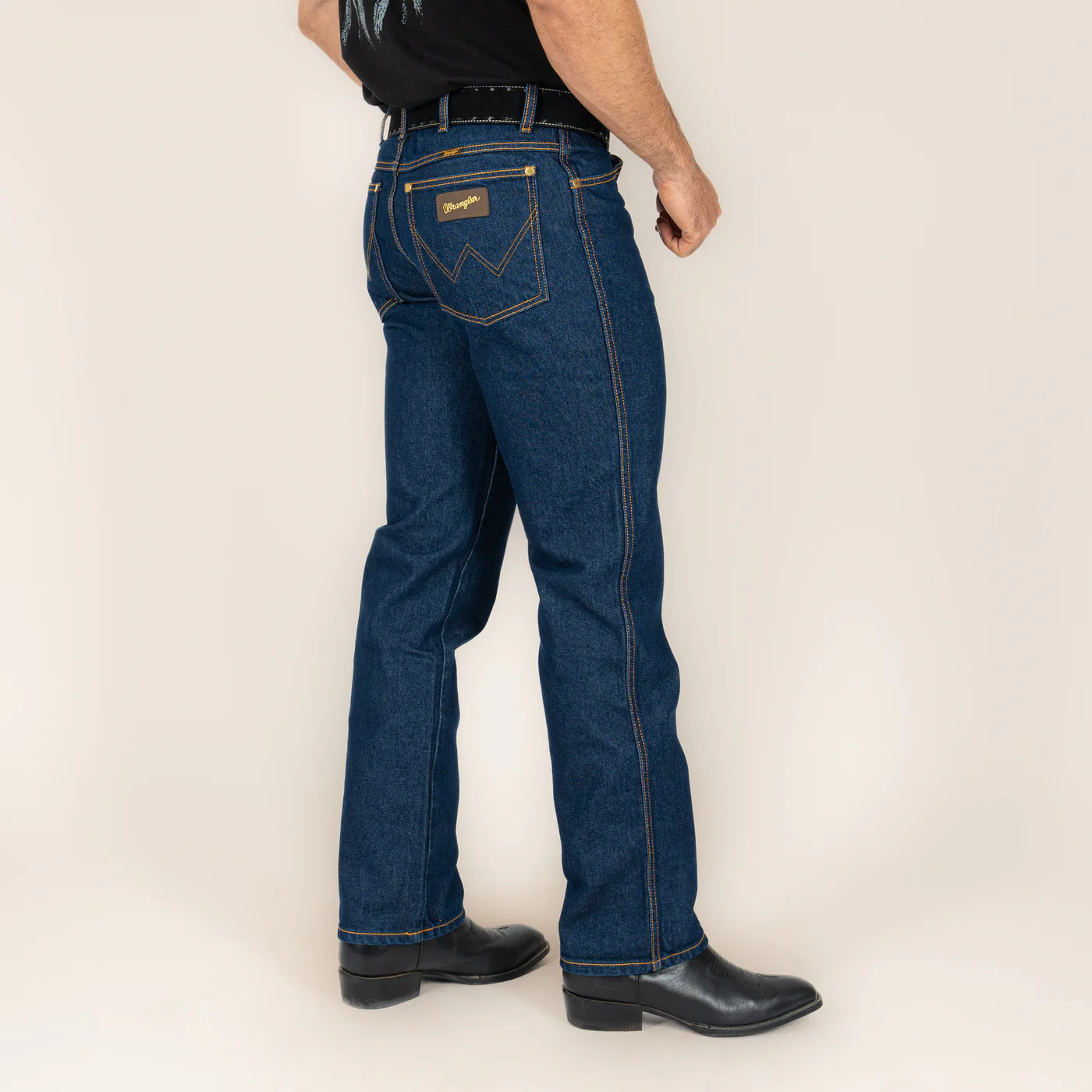112346045| Wrangler Gold Edition