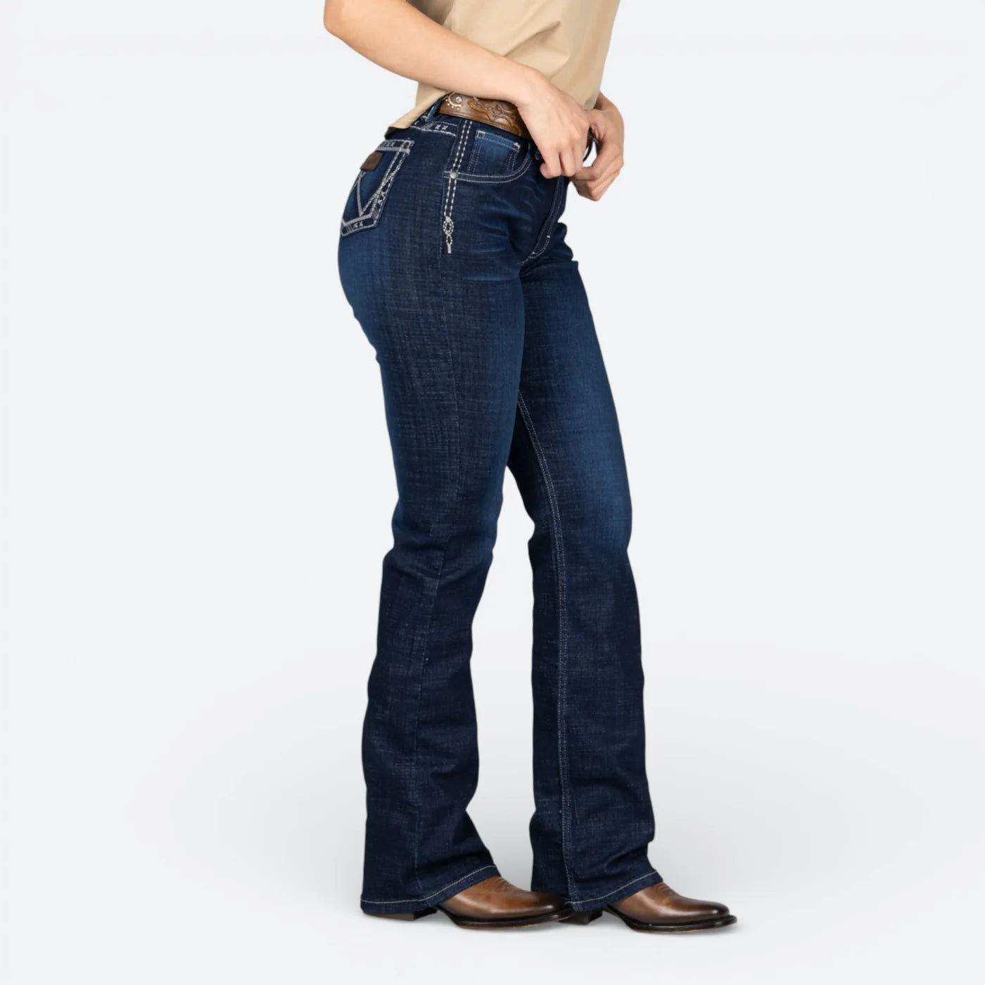112381282|JEANS HIGH RISE CORTE BOTA