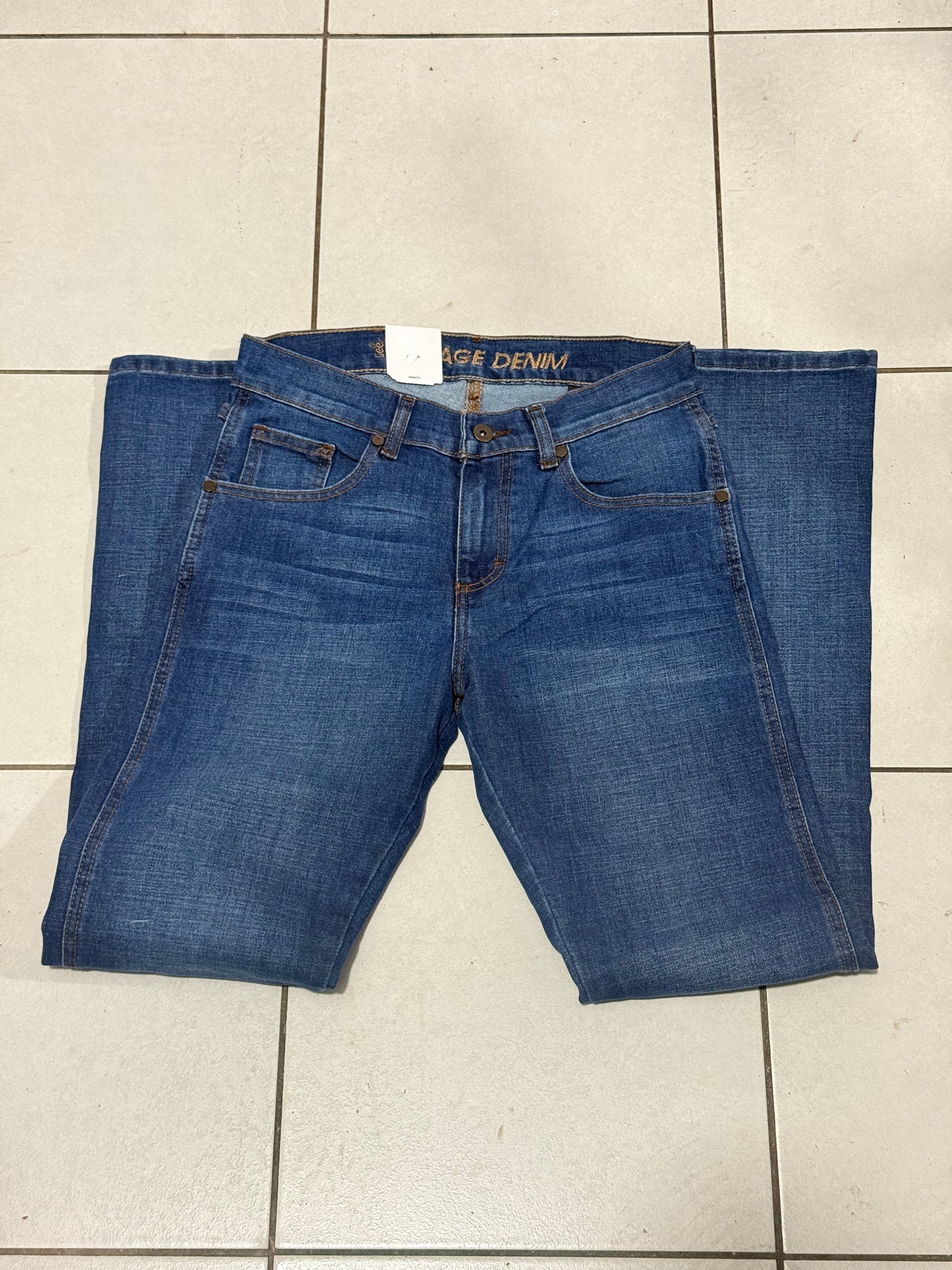 112389868| LEE BOOT CUT
