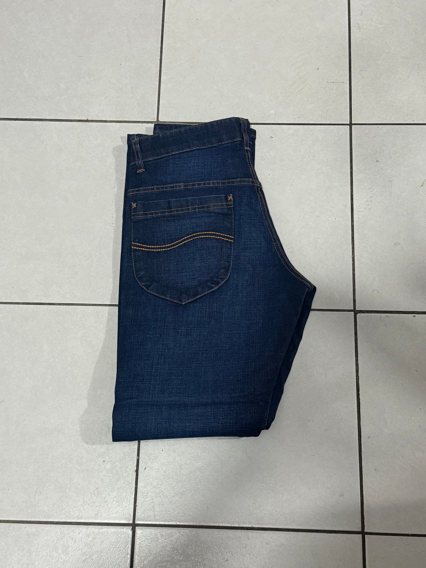 112393962| LEE SLIM FIT