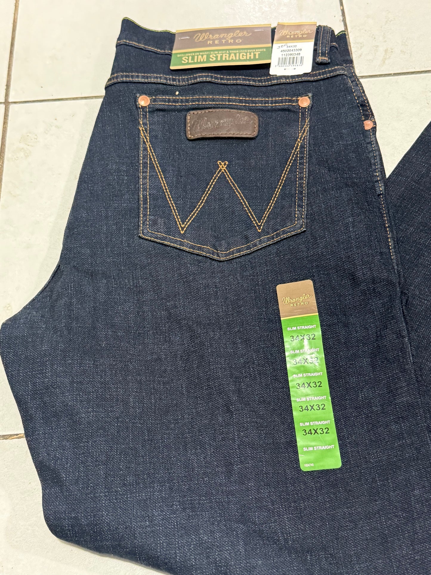 112390348| Wrangler Retro SS