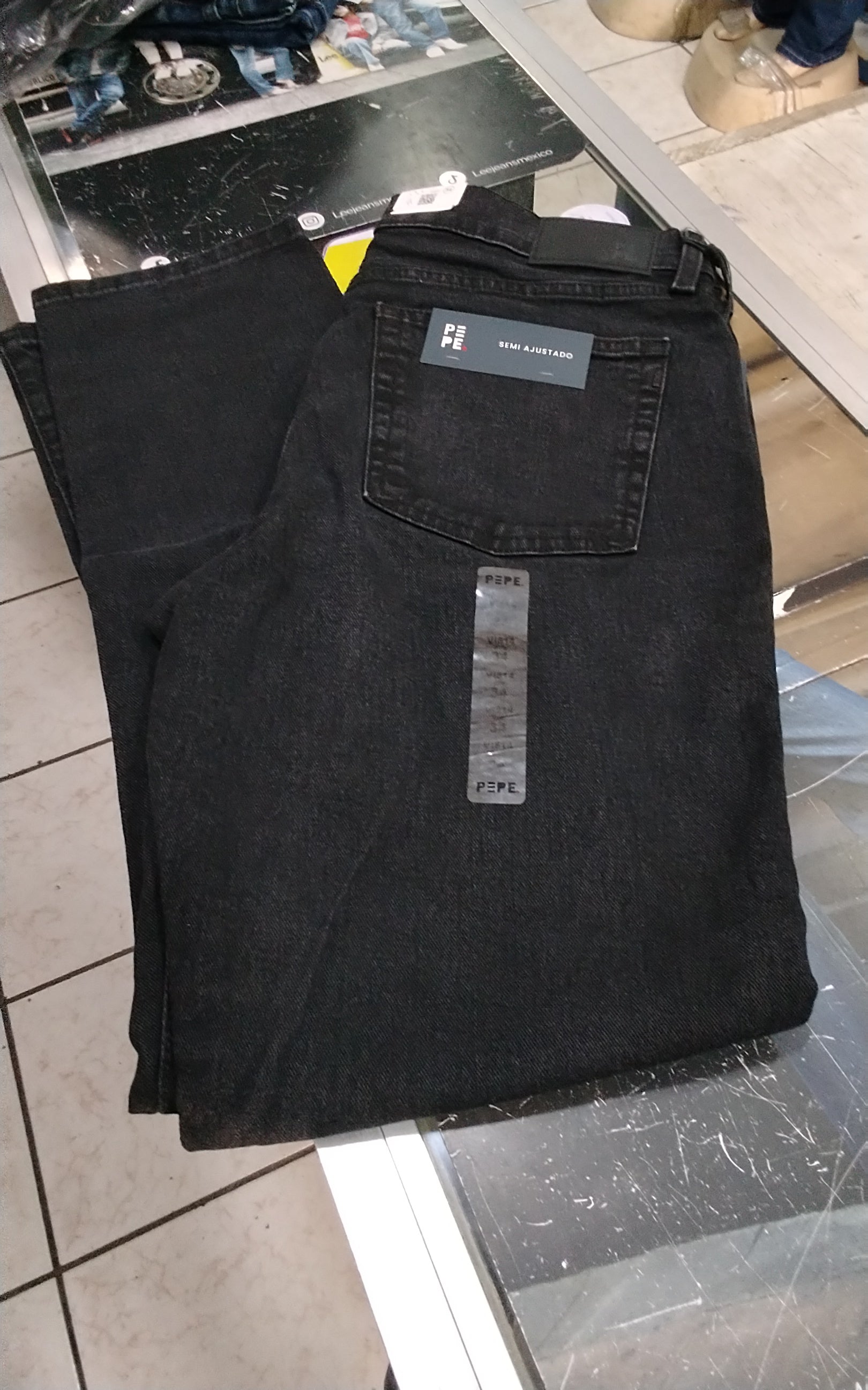 814-0826| Pepe 812 Recto